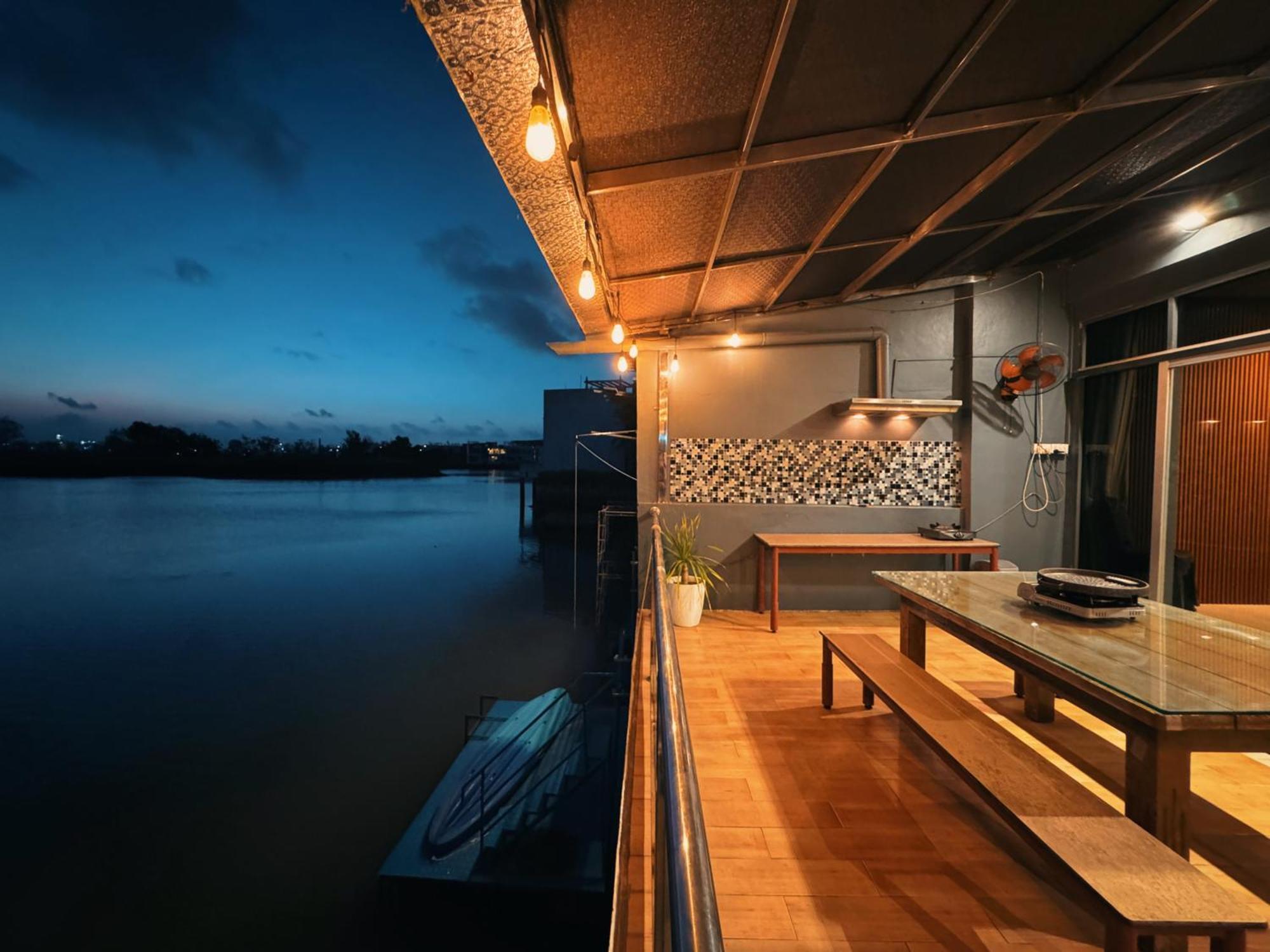 Willa Canoe And Fishing , Free Pickup Batam Zewnętrze zdjęcie